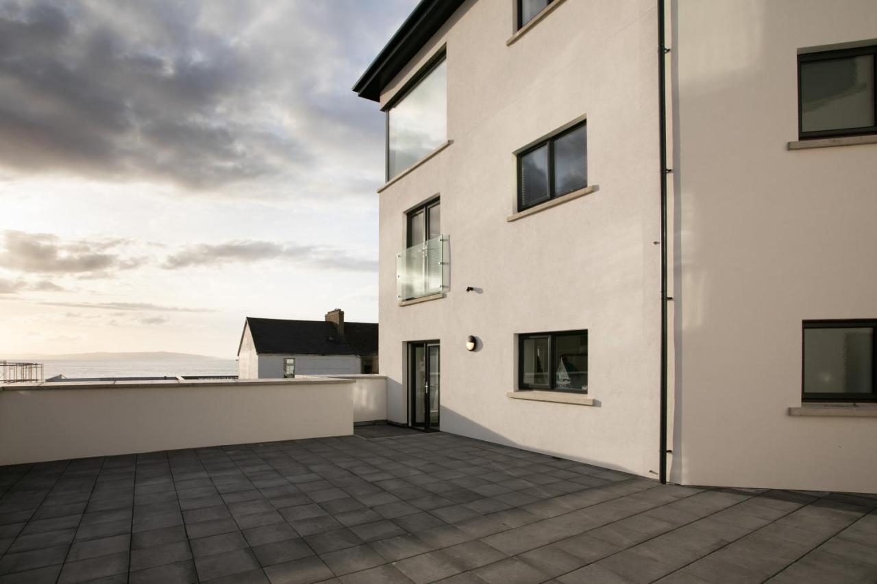 Apartments At The Port Portrush Bagian luar foto