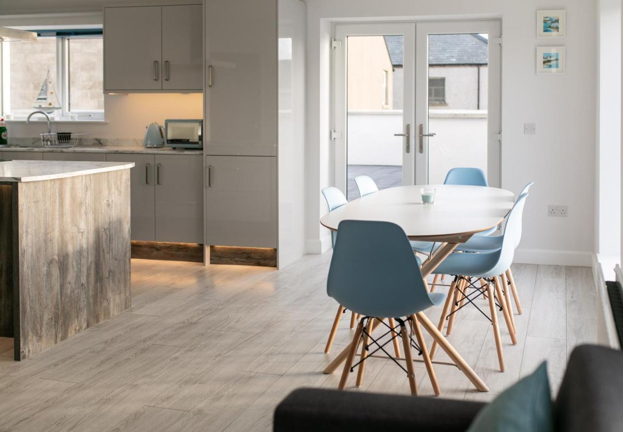 Apartments At The Port Portrush Bagian luar foto