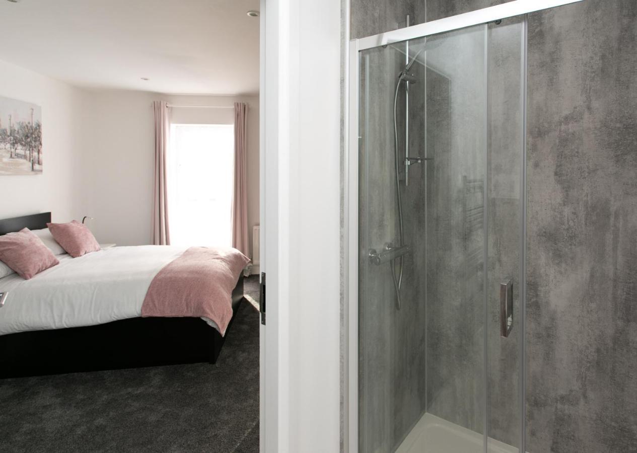 Apartments At The Port Portrush Bagian luar foto