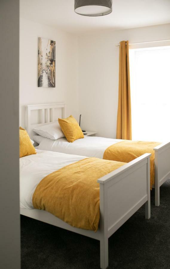 Apartments At The Port Portrush Bagian luar foto